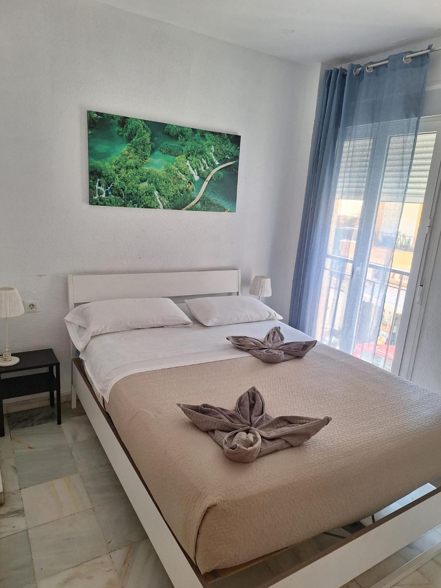 Apartamentos Centro Picasso Málaga Dış mekan fotoğraf